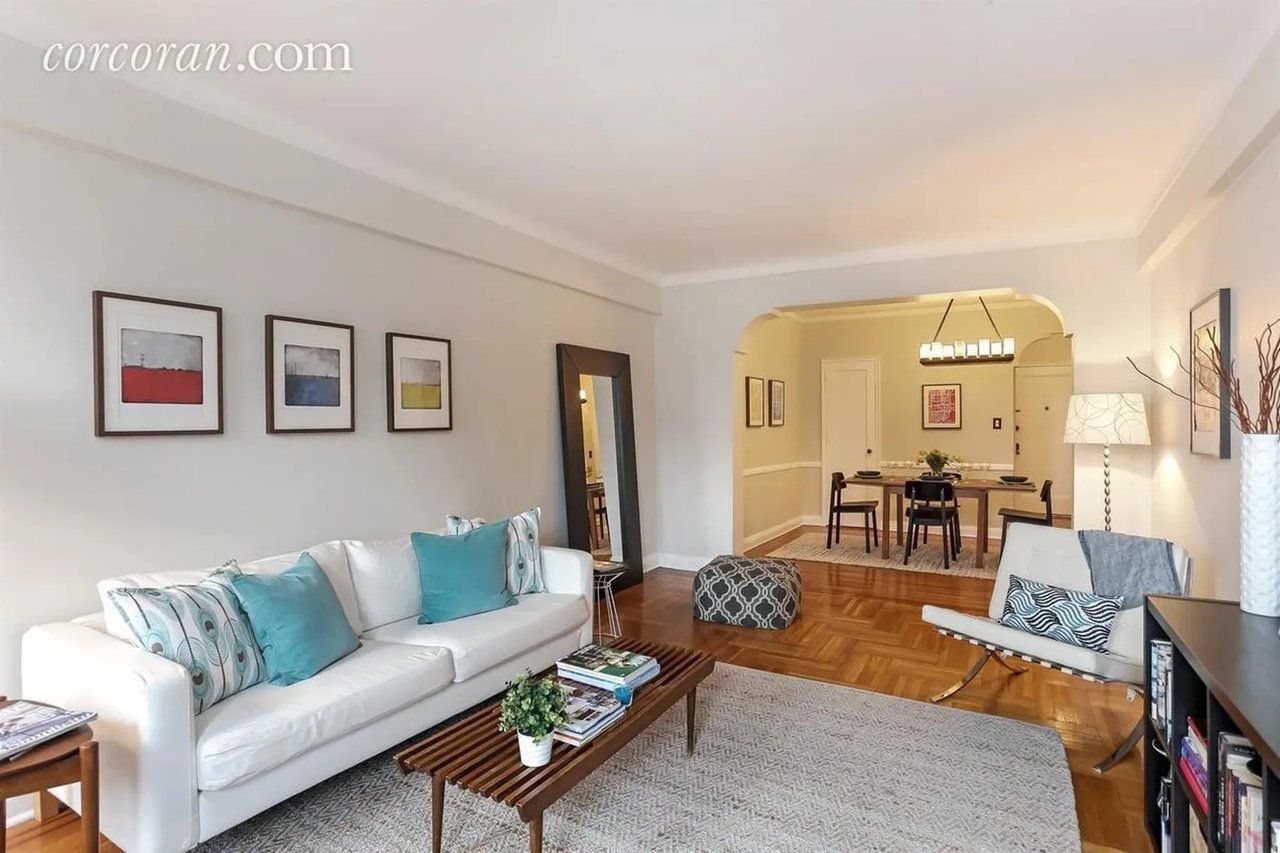 For $399K, a spacious Flatbush 2BR in an Art Deco co-op