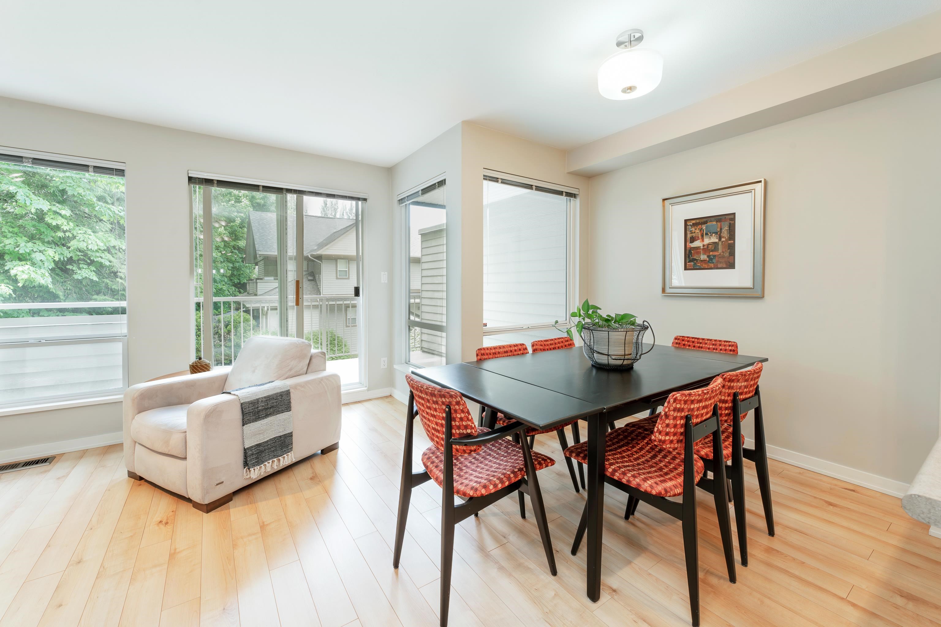 39-8701 16th Ave