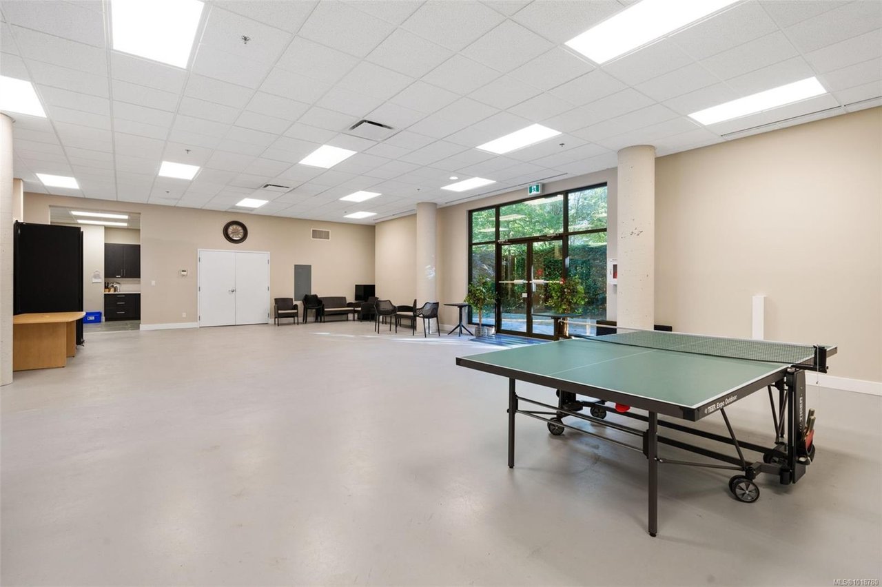112-745 Travino Ln