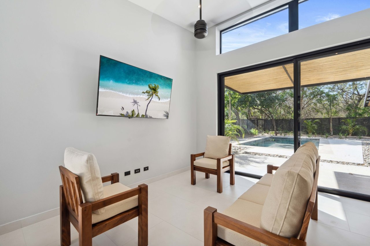 Tropical Luxury Pool Home, Tamarindo, Guanacaste