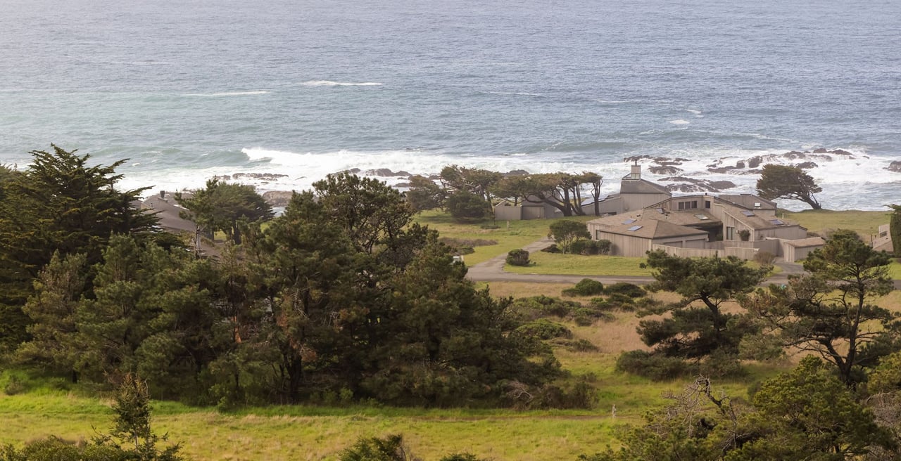 Hippies Settled This Unusual California Community, now Its homes sell for millions