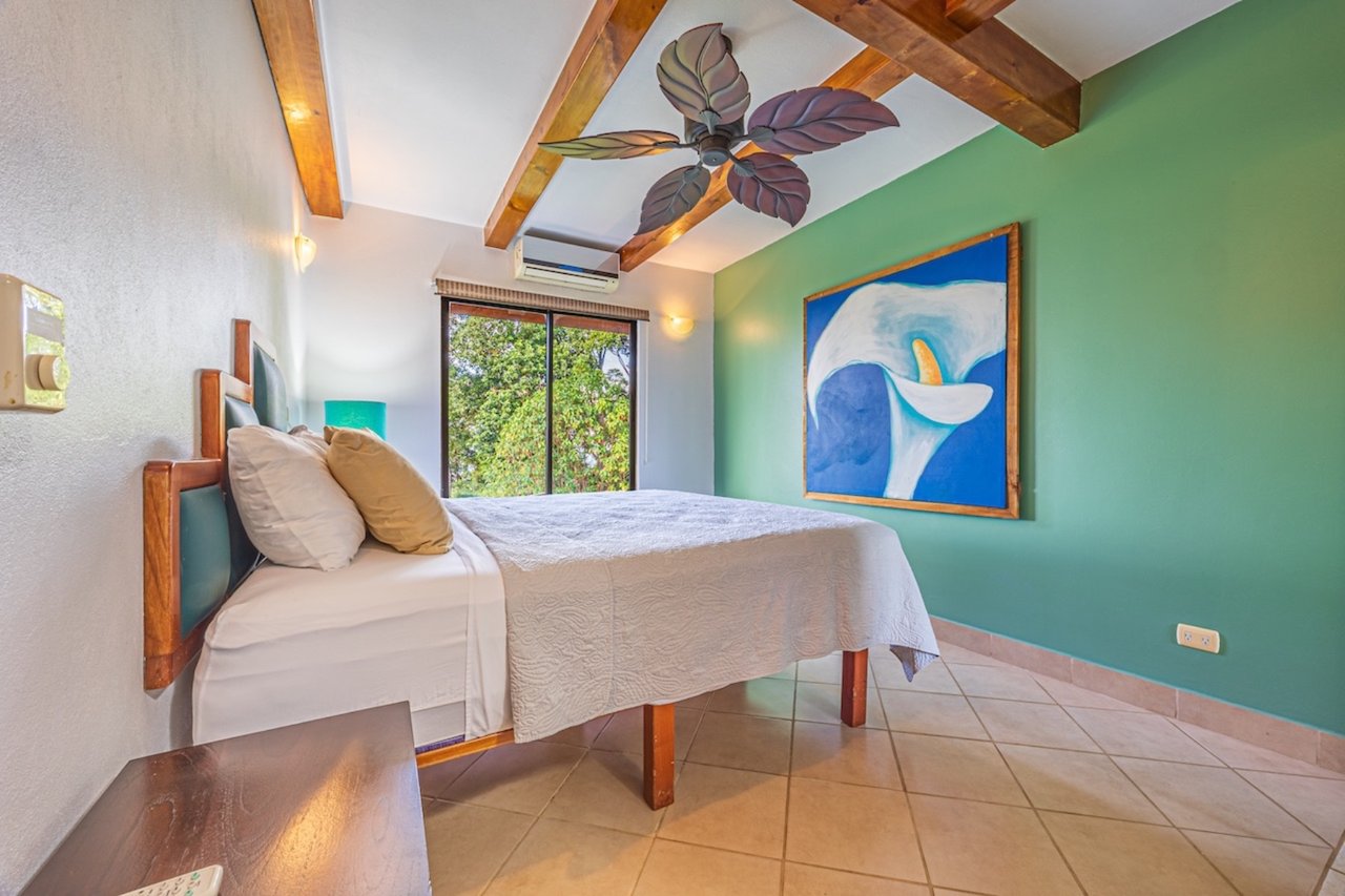 Luxury Ocean View Resort, Dominical, Puntarenas