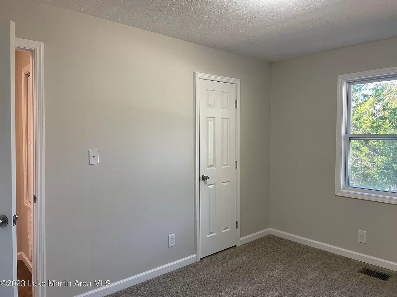 11994 22 Hwy