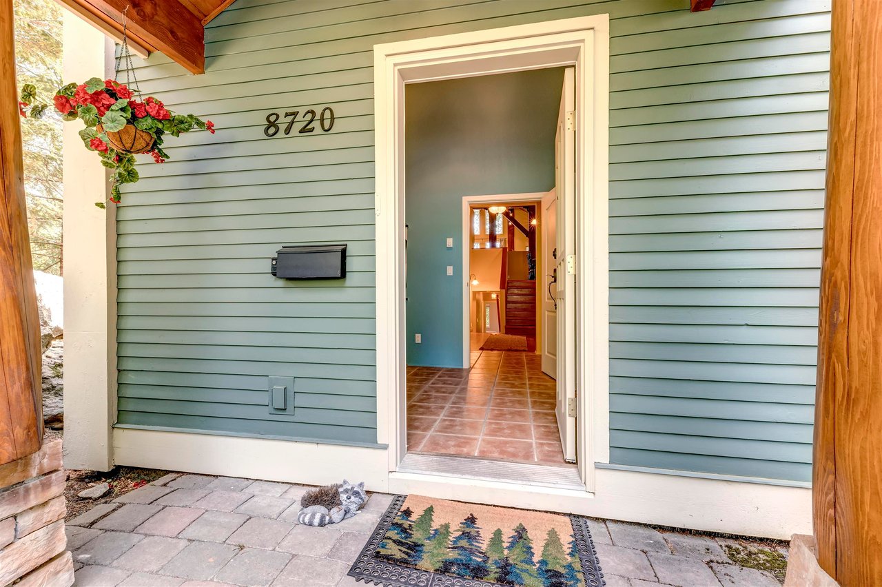 8720 Idylwood Pl