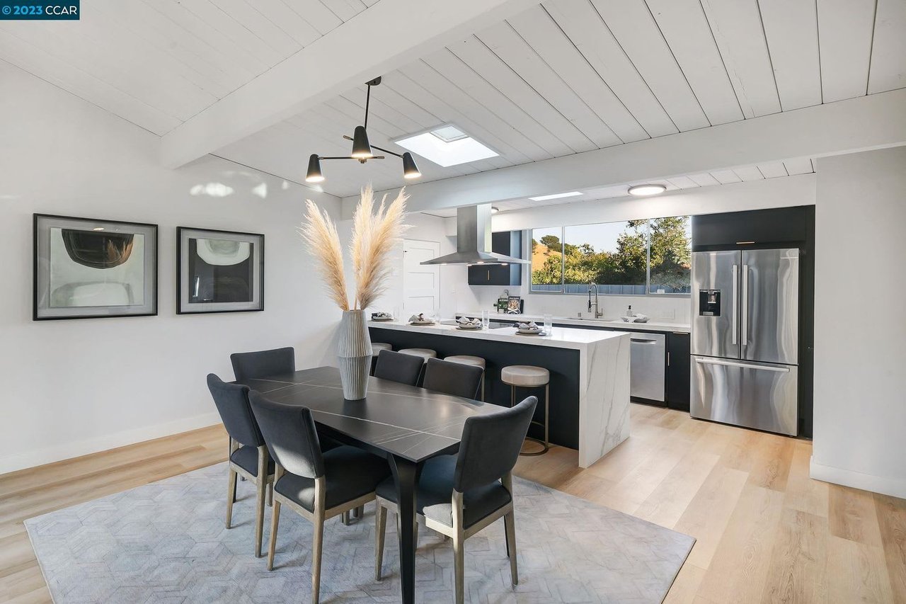 85 Mt Lassen Drive, San Rafael