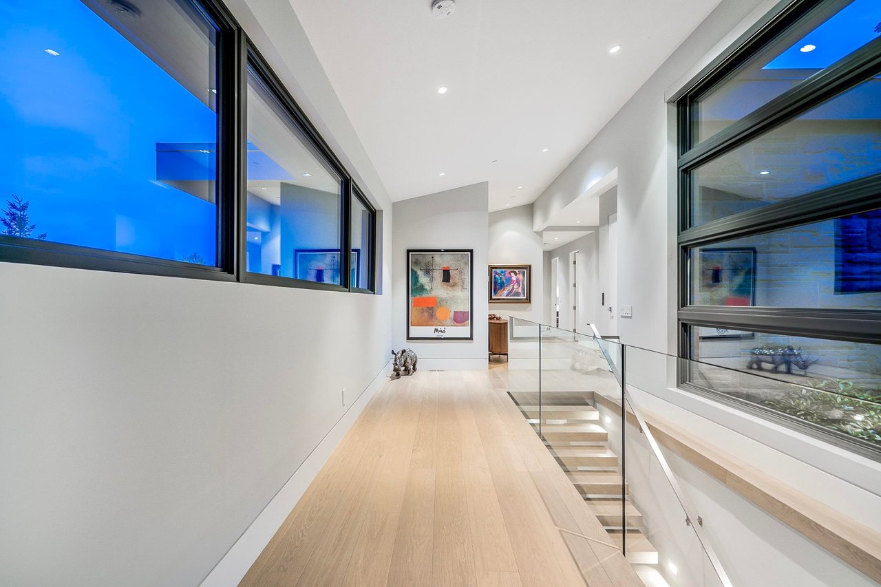 6255 St. Georges Cres