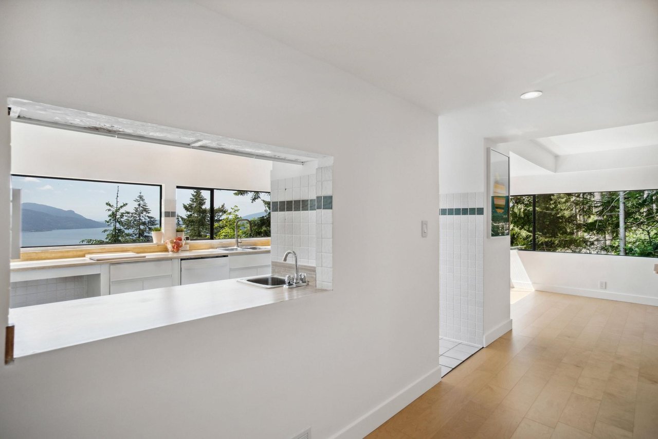 405 Timbertop Dr