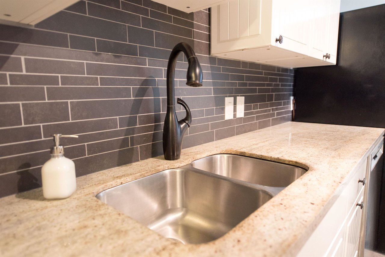101-1545 W 13th Ave
