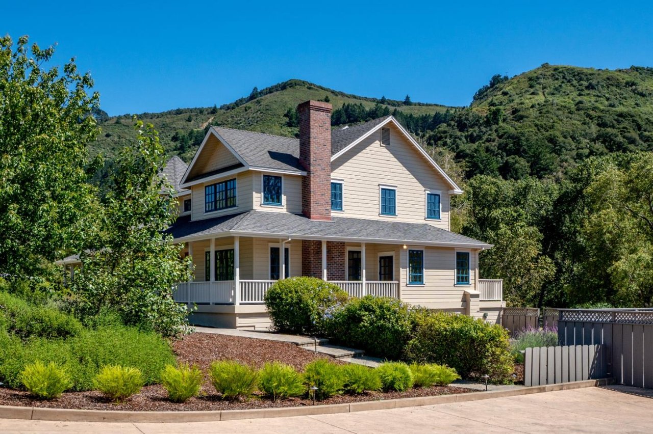7230 Carmel Valley Rd