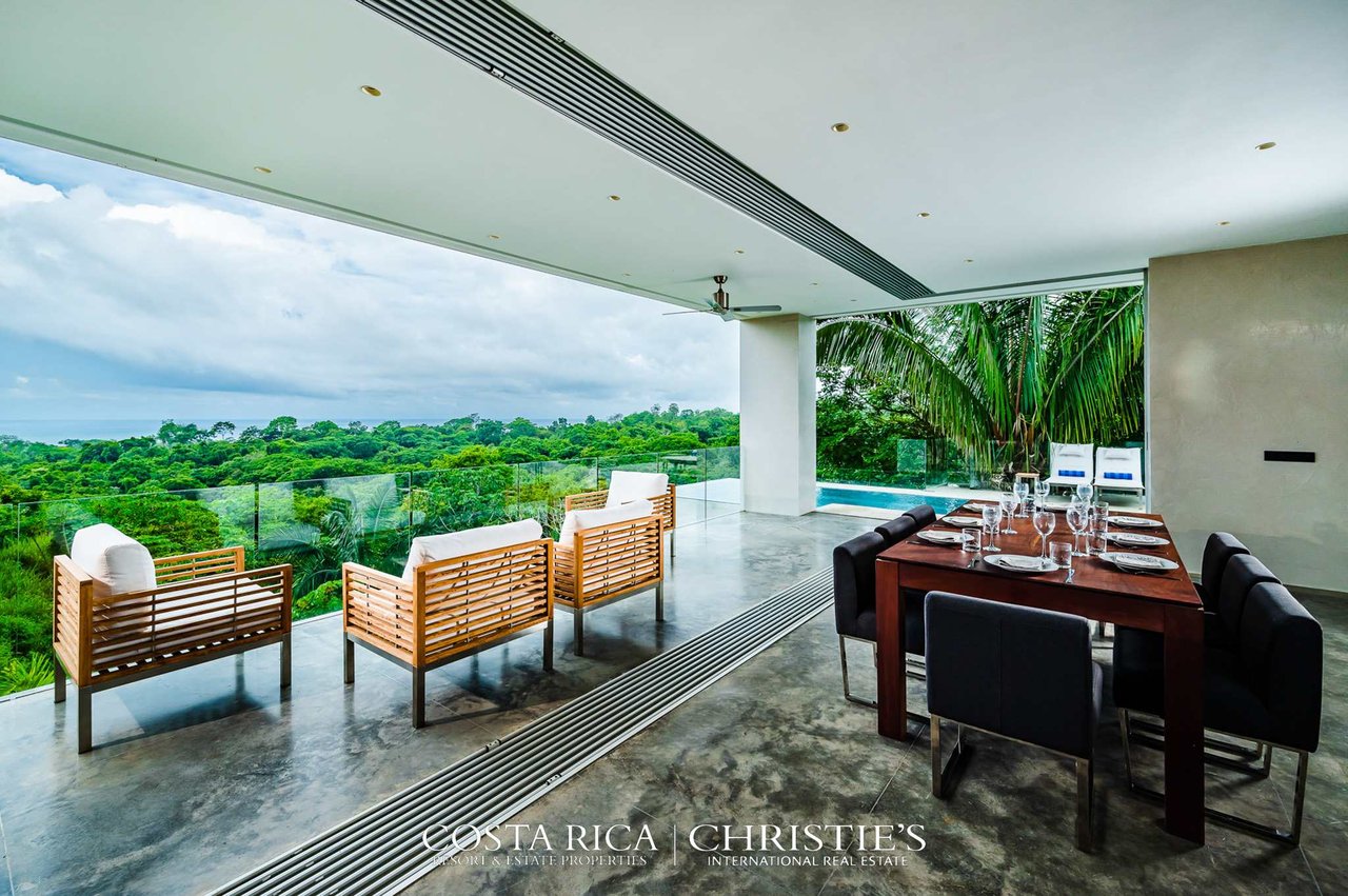 Aquamarina Ocean View Villa