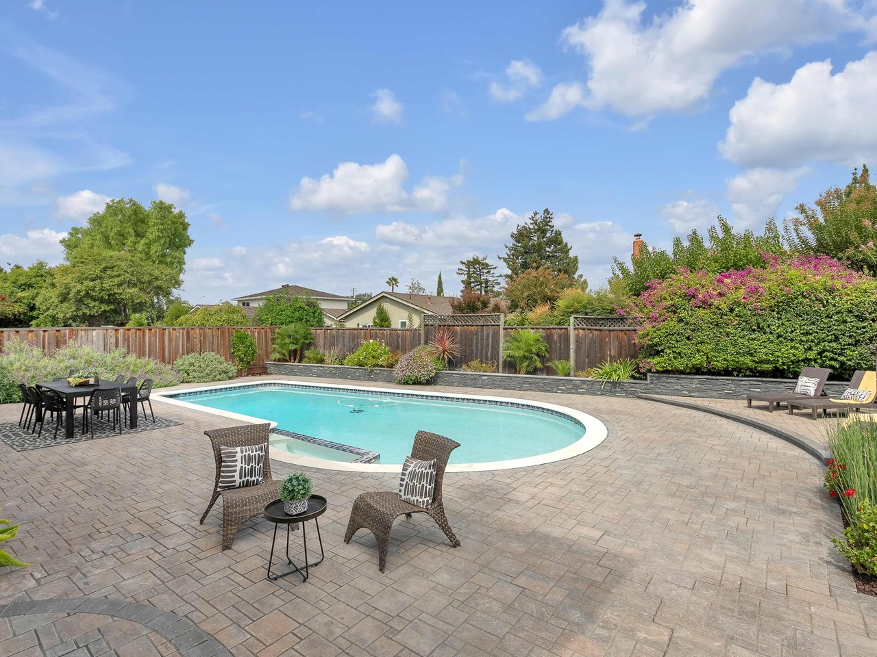 2811 Kalliam DR