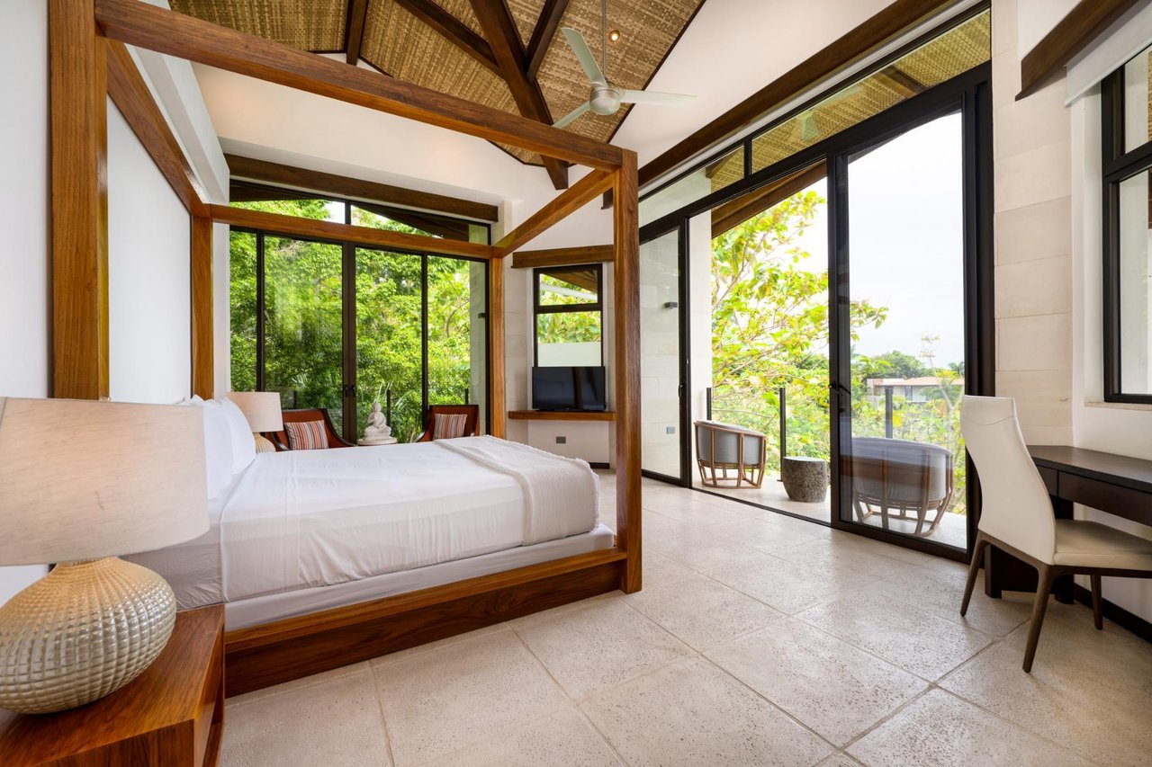 Iconic Infinity Pool Estate, Manuel Antonio, Puntarenas