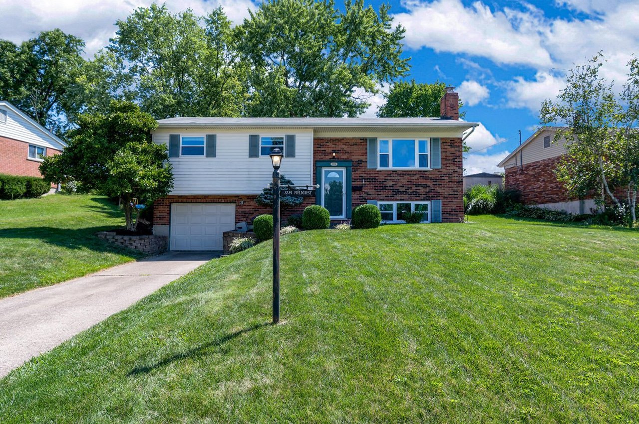 3239 Fieldcrest Dr