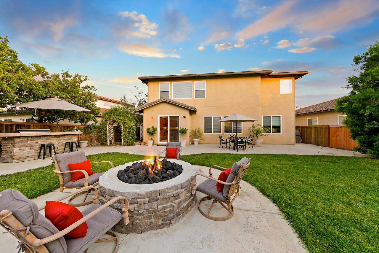 How Supply and Demand Can Impact Your Buying and Selling Goals