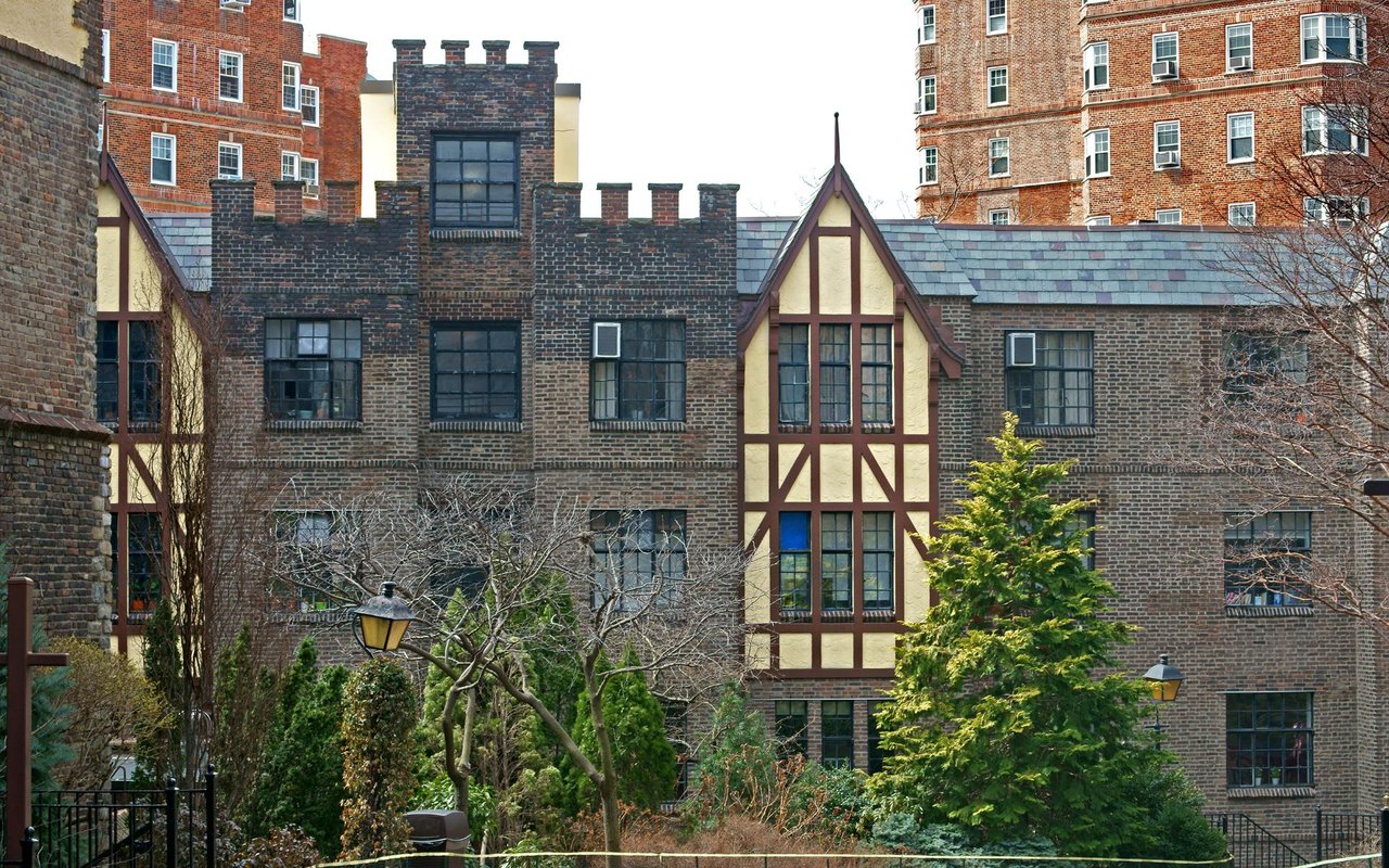Living in Scarsdale, NY Land