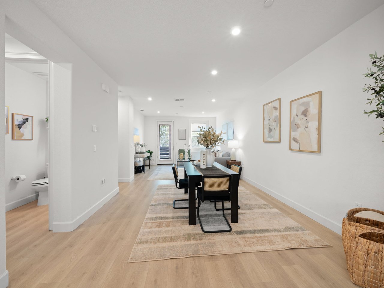 Bright Living and Dining Room