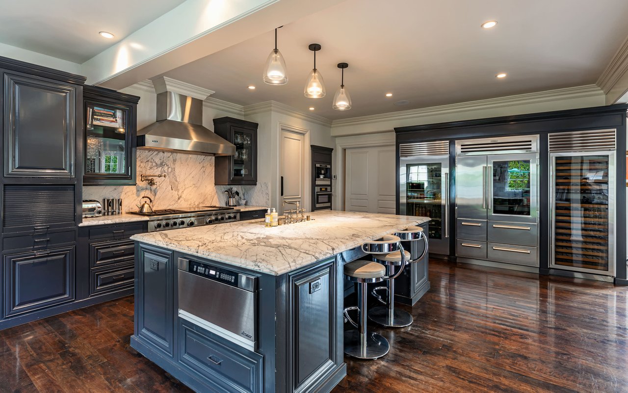 219 S Mapleton Dr