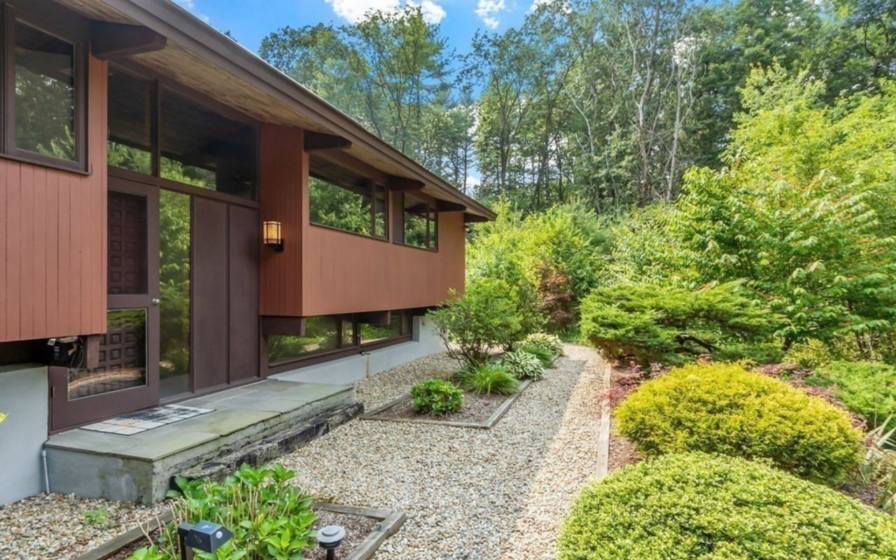 237 Stoney Gate