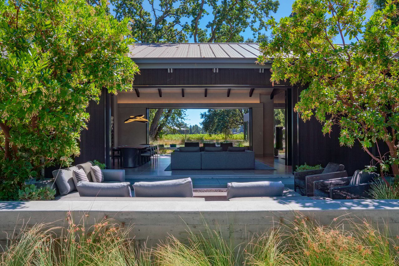 Hedgeside Ave, Napa