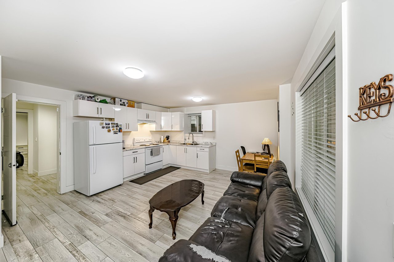 14278 62 Ave
