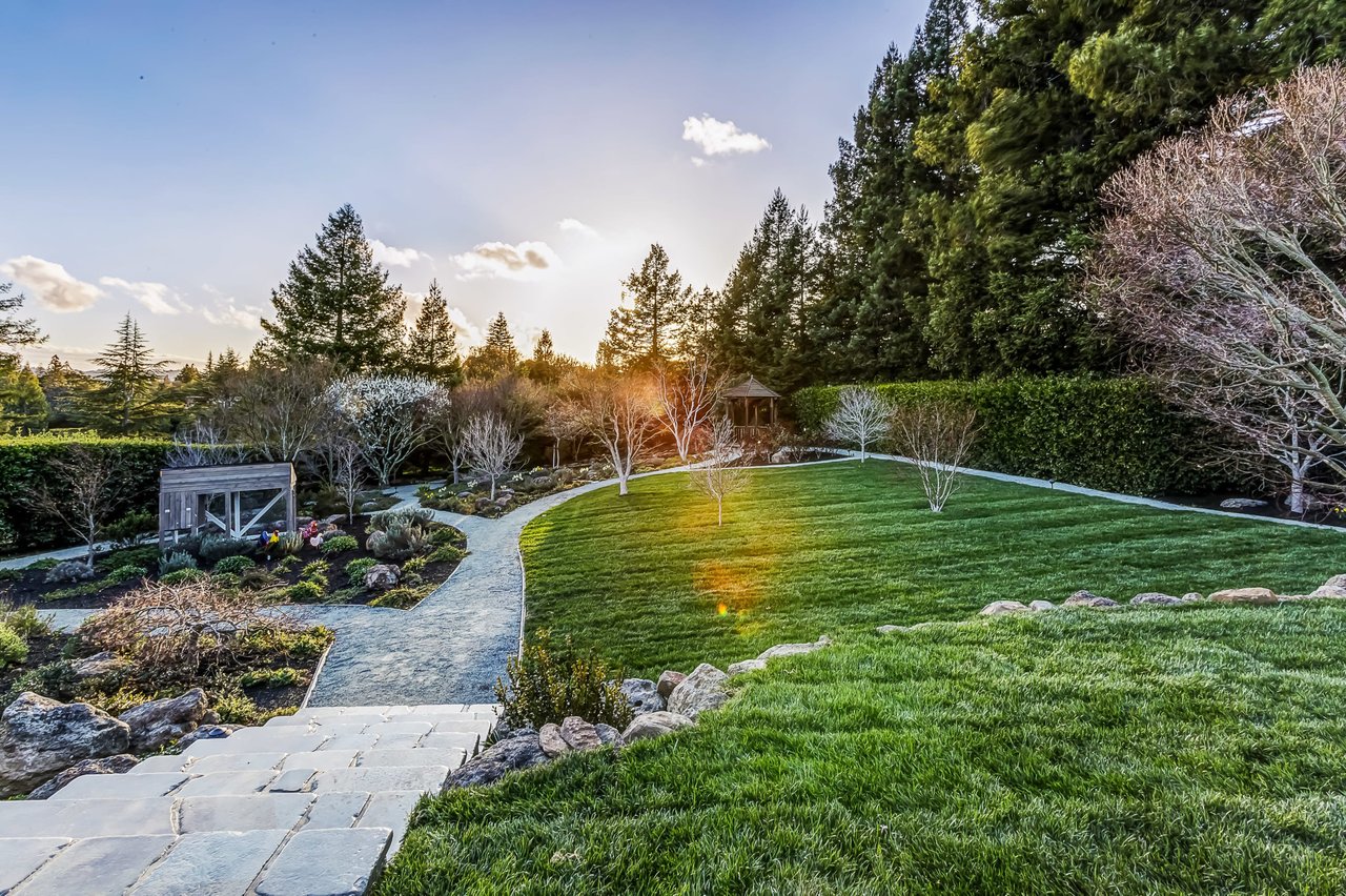 292 Birchwood Dr