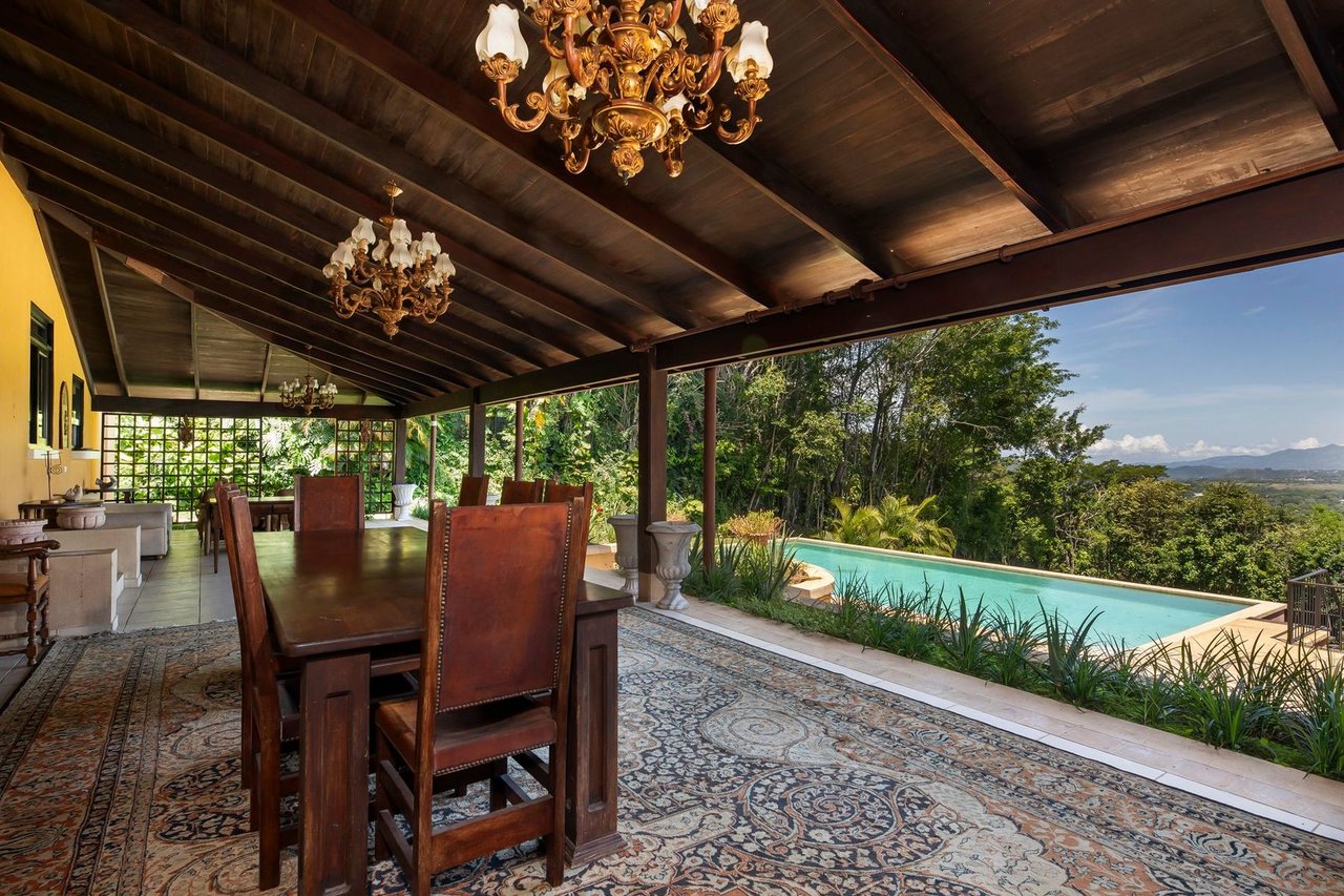 Luxury Villa, Santa Ana, San Jose