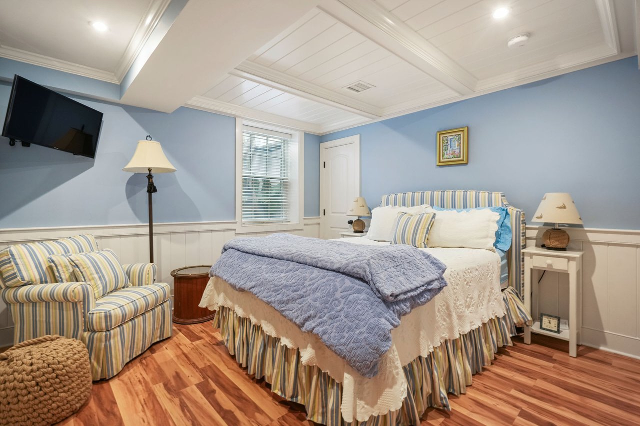 78 Milk Street | Nantucket