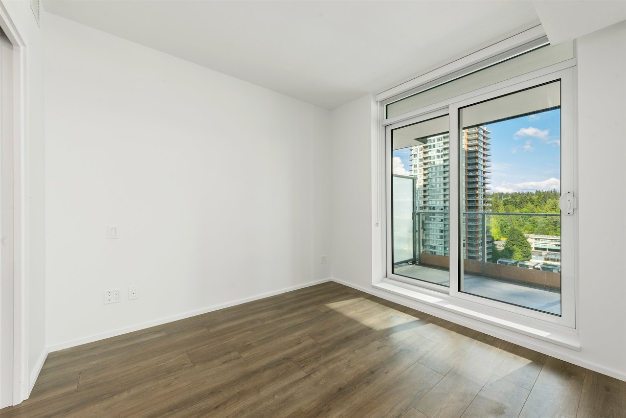 1305-3809 Evergreen Pl