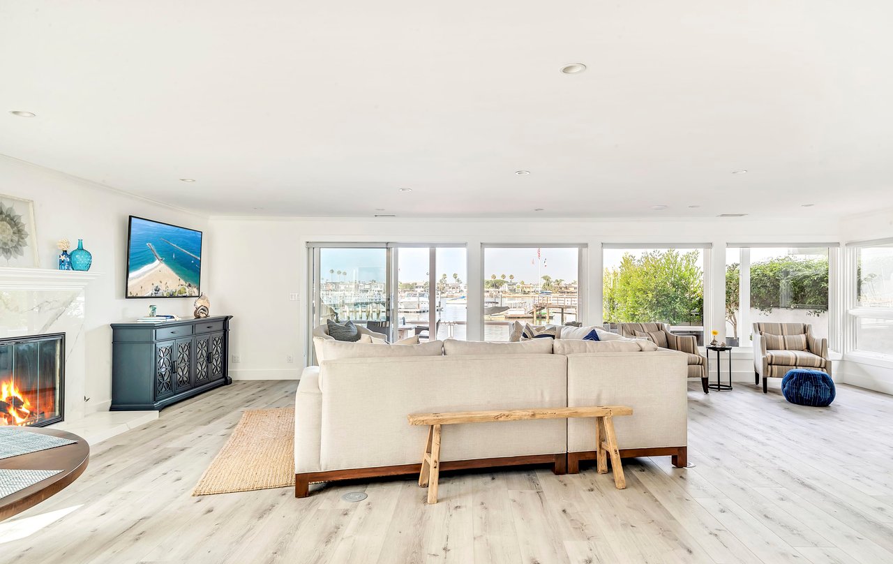2307 Bayside Drive