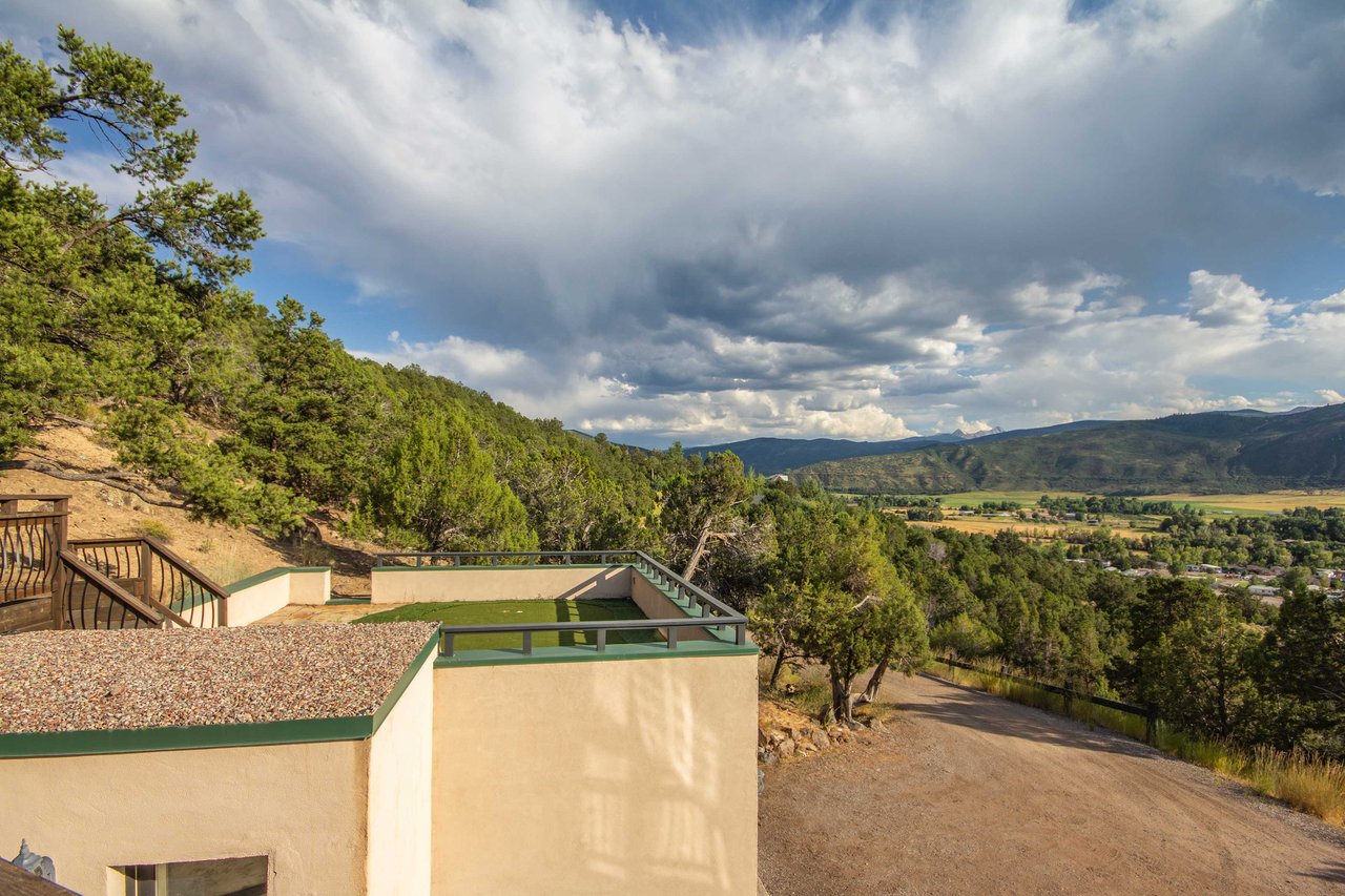 Centrally Located Mountain Chalet in Basalt 