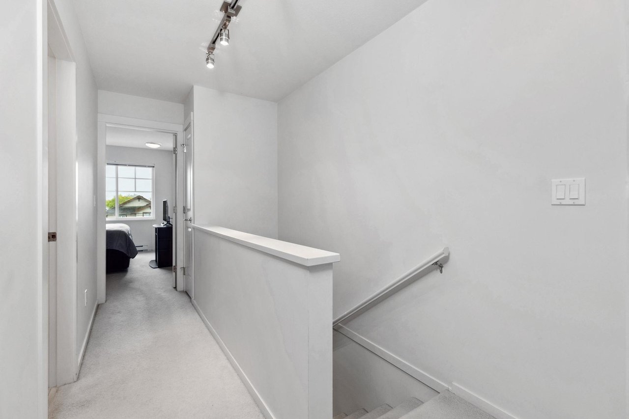 33-7238 189 St