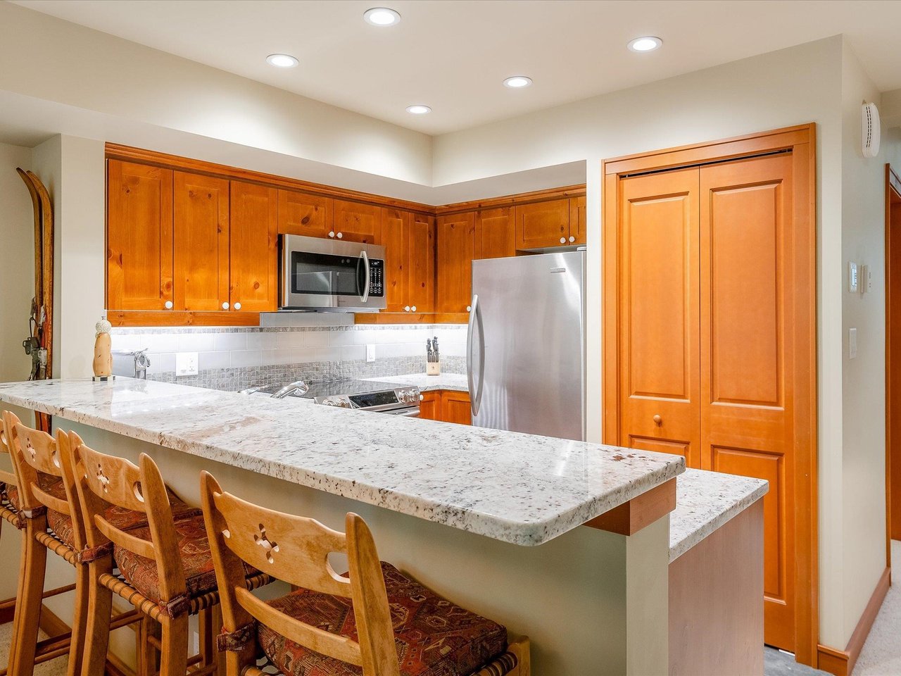 21-4661 Blackcomb Wy