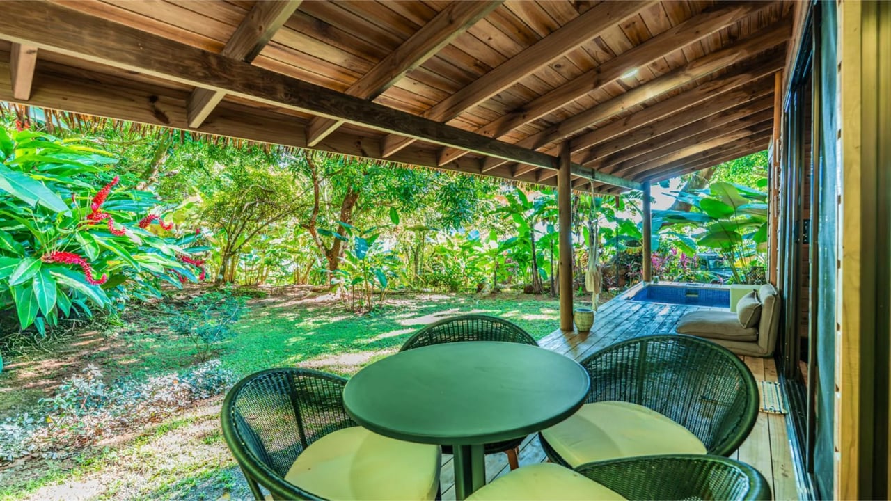 Solar Powered Coastal Luxury Estate, Dominical, Puntarenas
