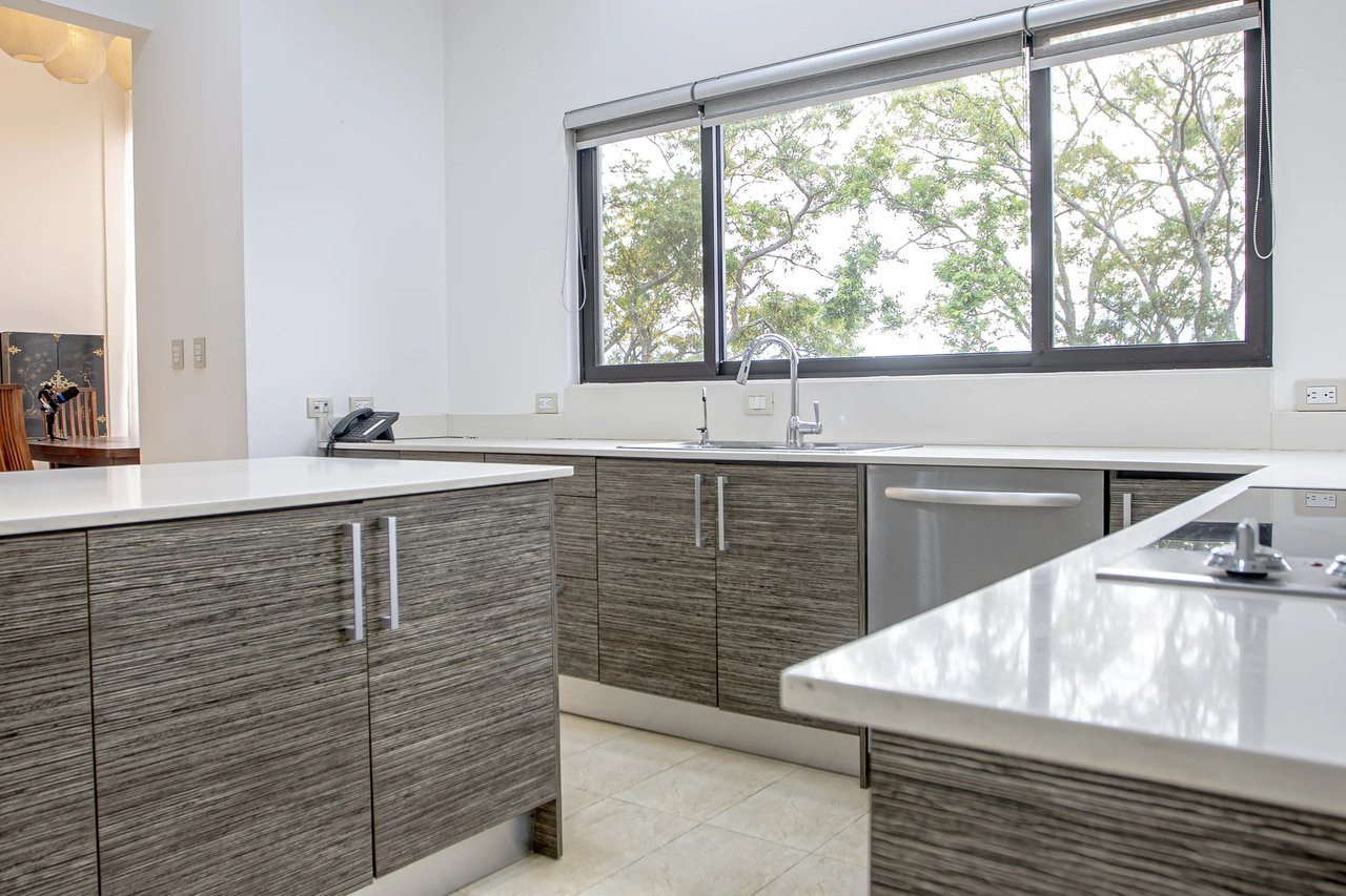 Dual Luxury Homes Estate, Heredia