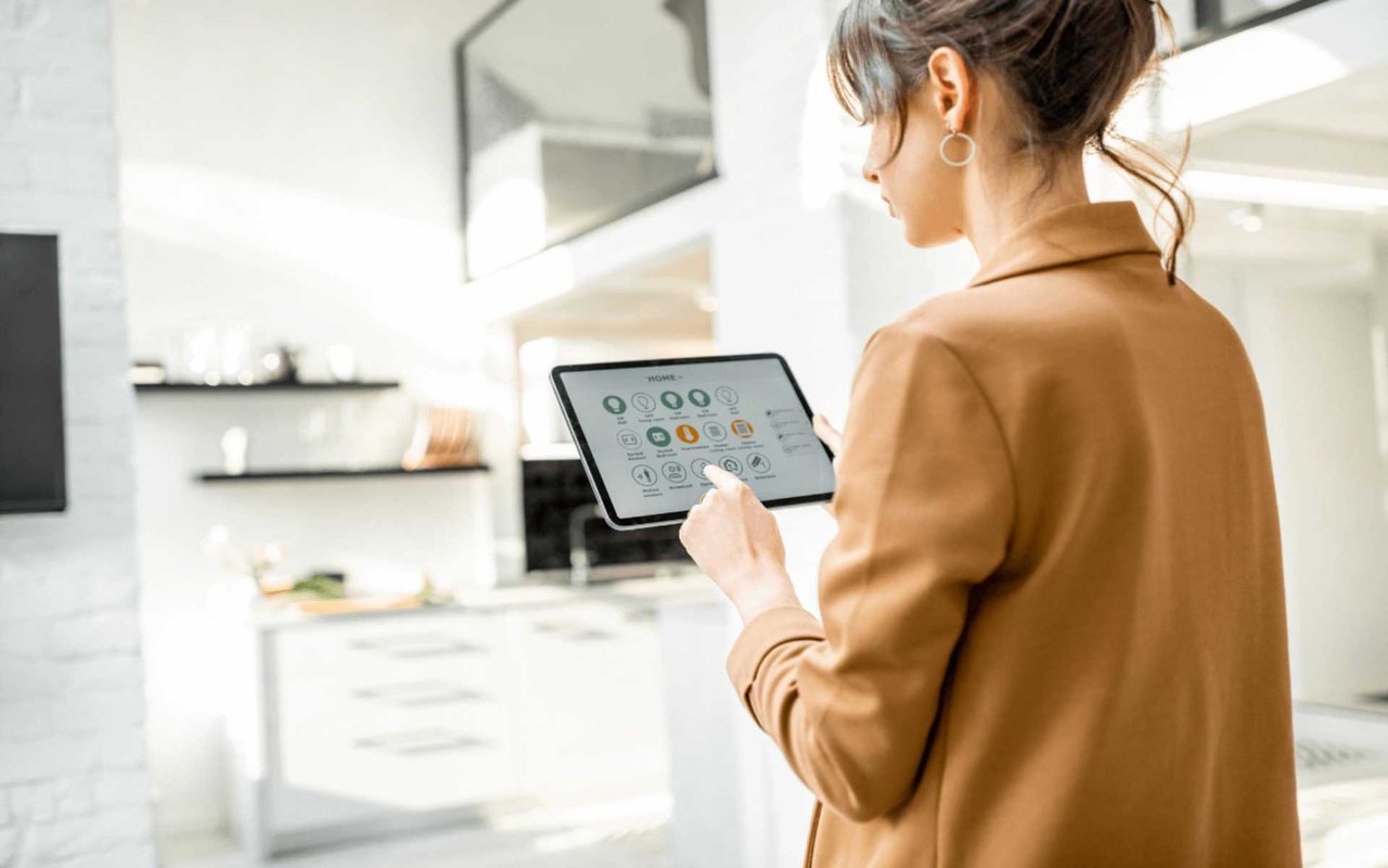 The Smart Home Revolution: 5 Benefits of Smart Home Technology