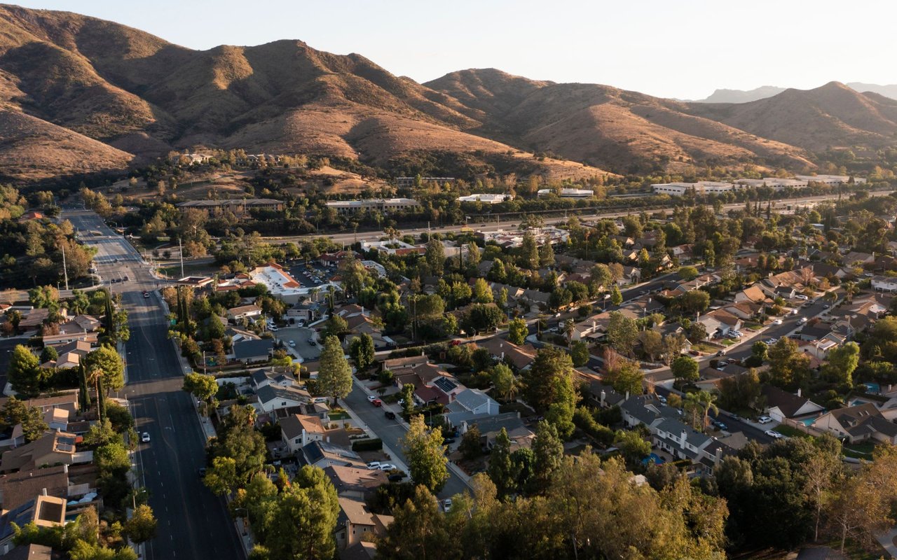 Agoura