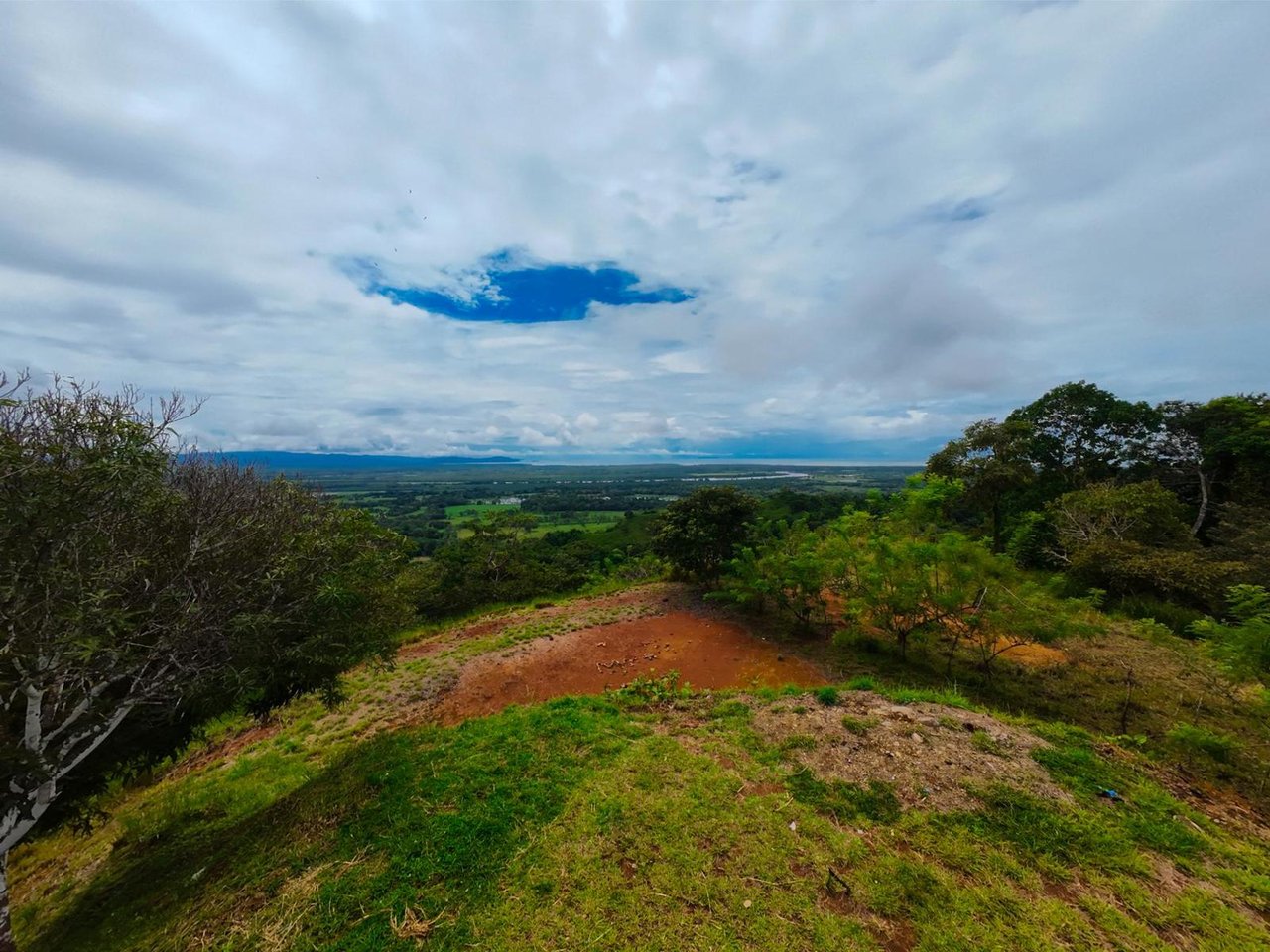 Private Ocean View Development Lot, Ojochal, Puntarenas