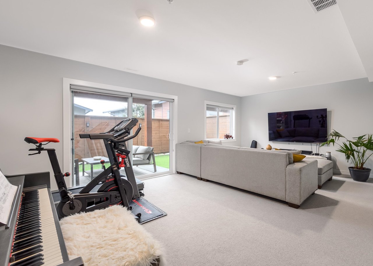 4-41333 Skyridge Pl