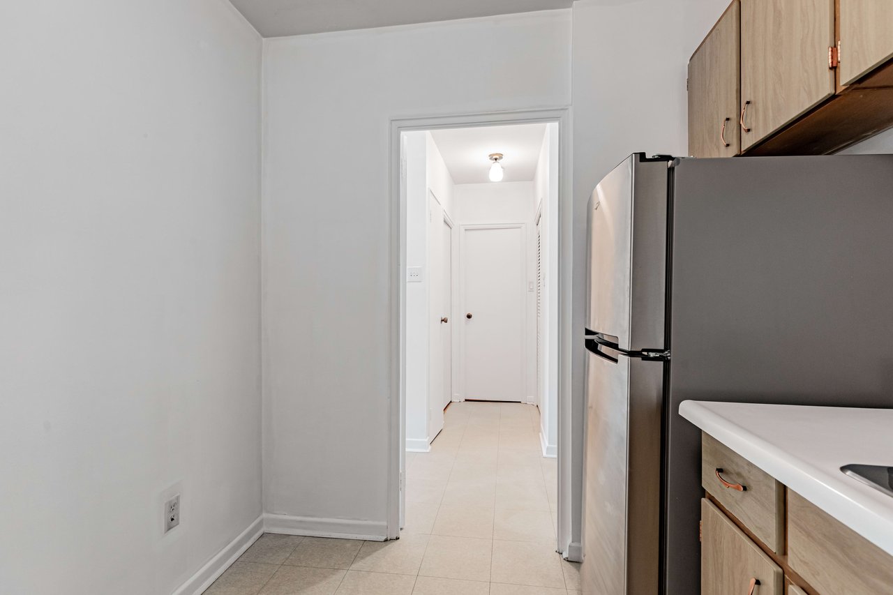 FOREST HILL OVERSIZED SUITE