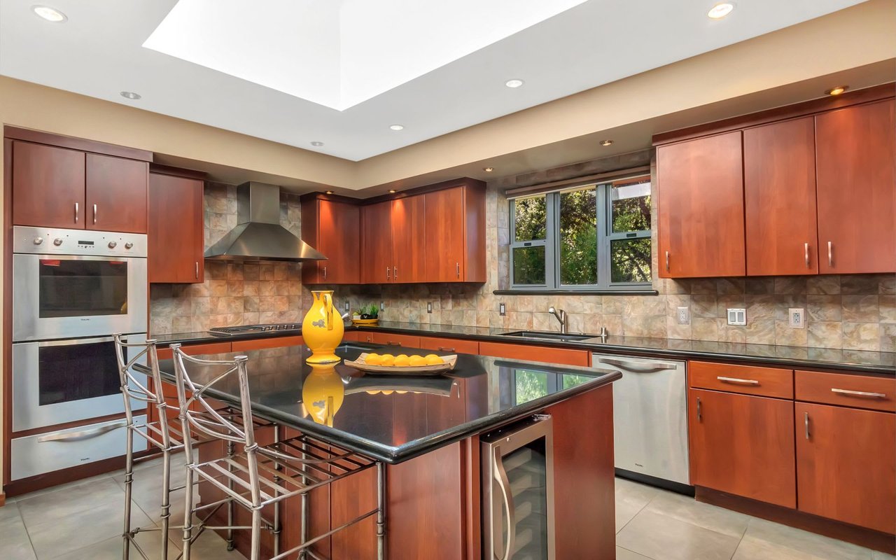 1 Camellia Ln