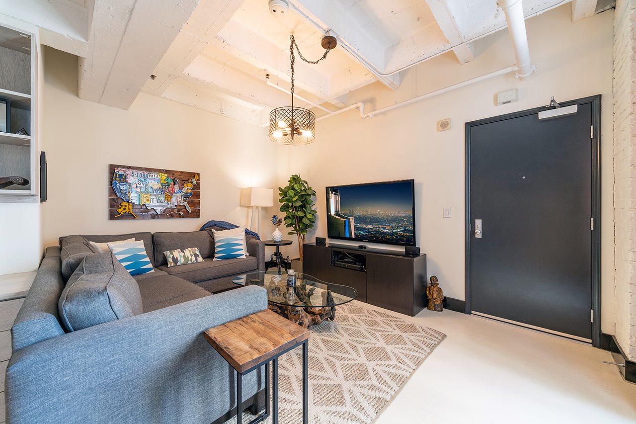 6253 Hollywood Blvd, #603