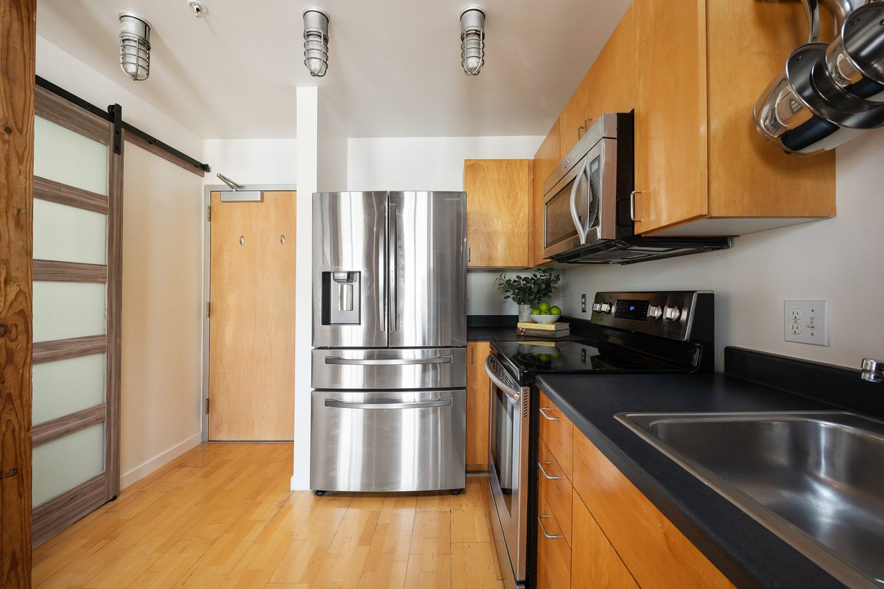 720 York Street, Unit 212