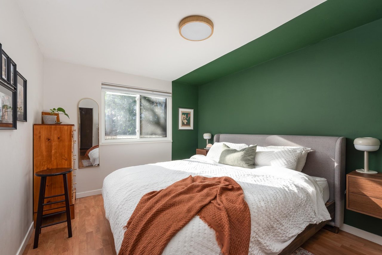 809-756 Great Northern Way, Vancouver