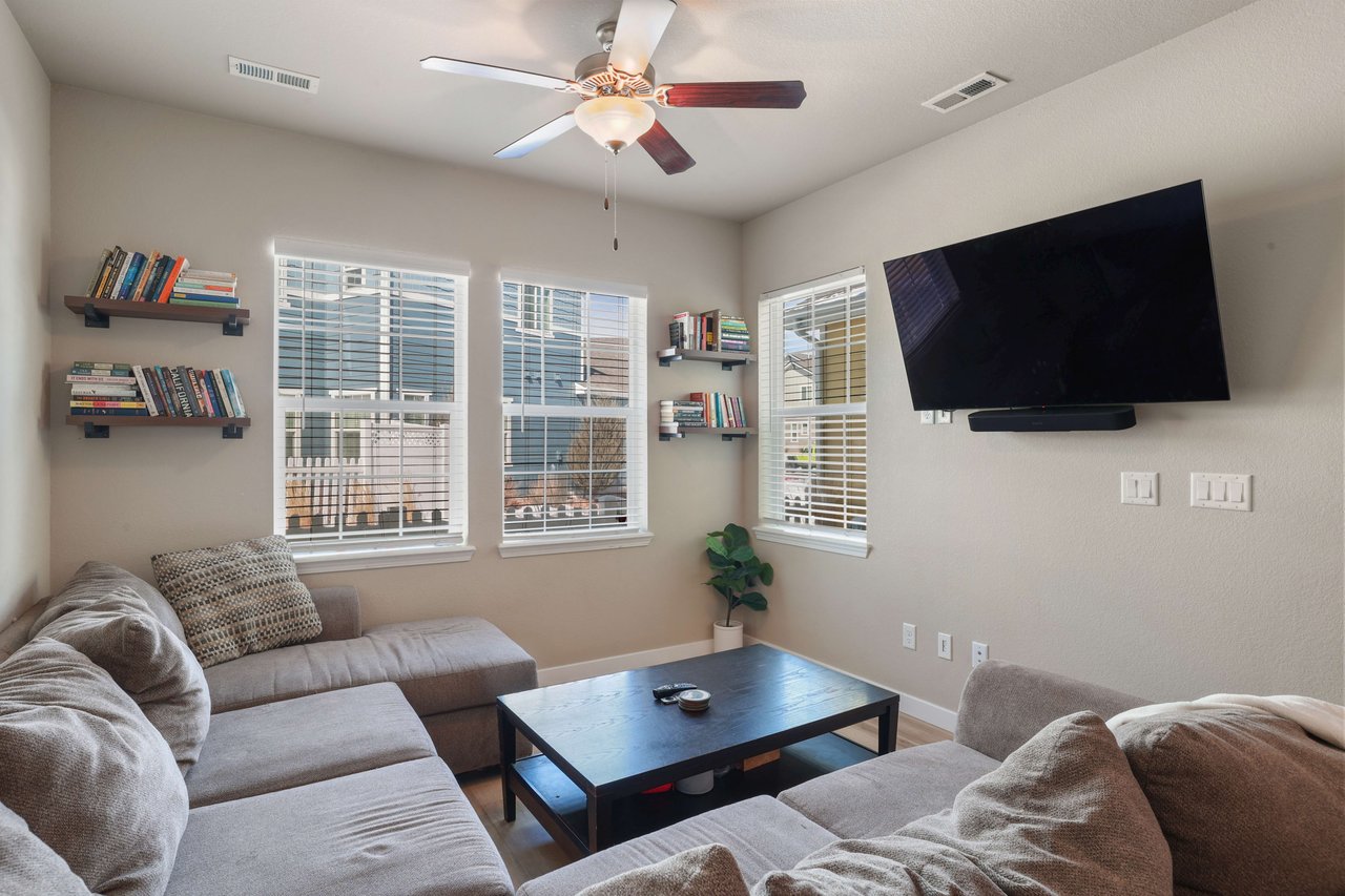 8754 Vista Azul Heights