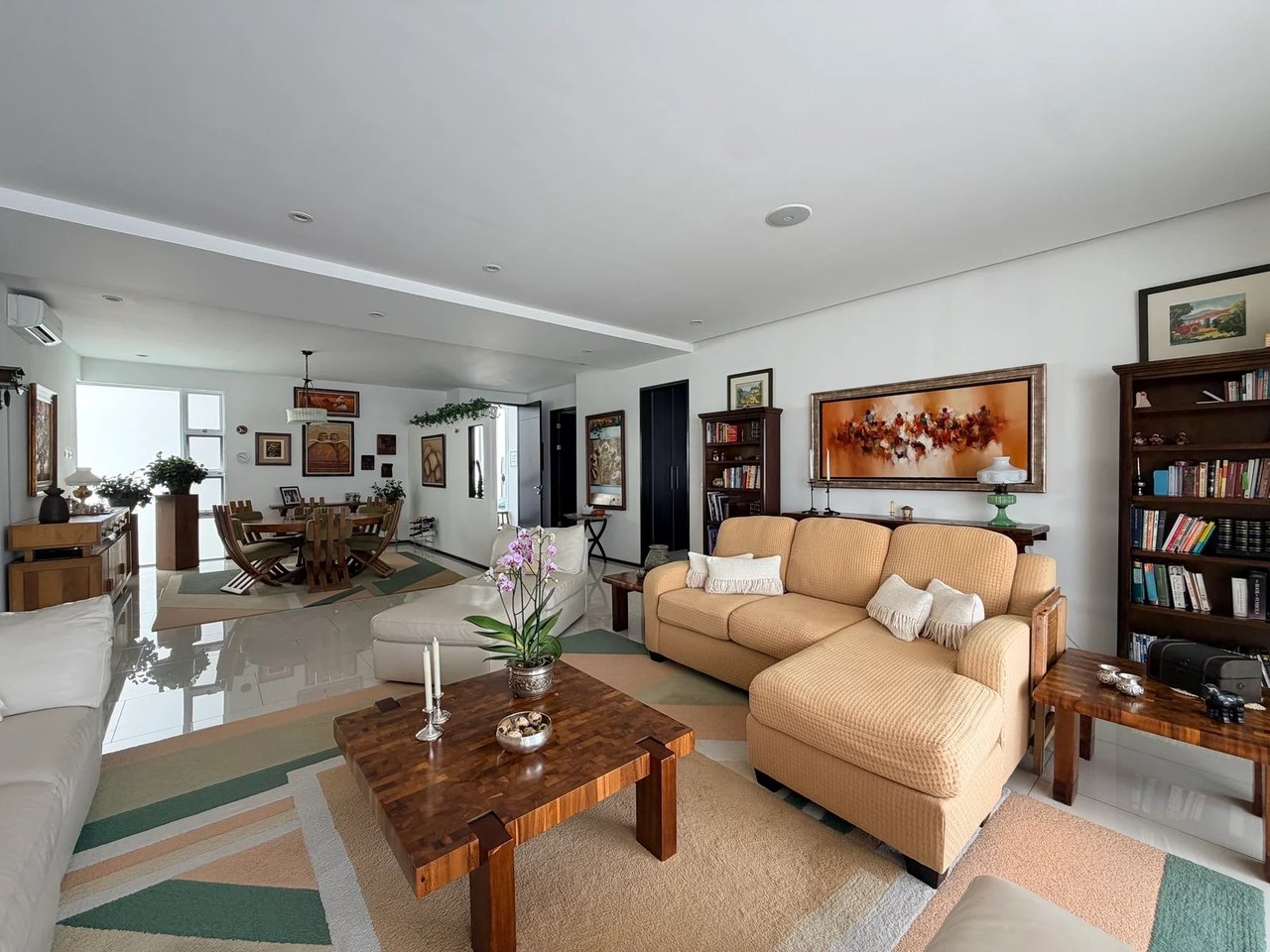 Single Story Terrace Condo, Santa Ana, San Jose