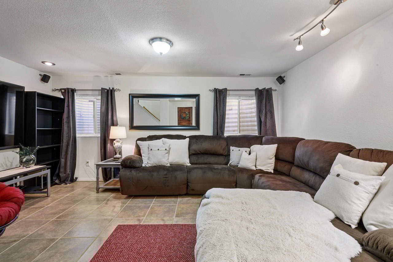 4265 Daylilly DR, Colorado Springs, CO 80916