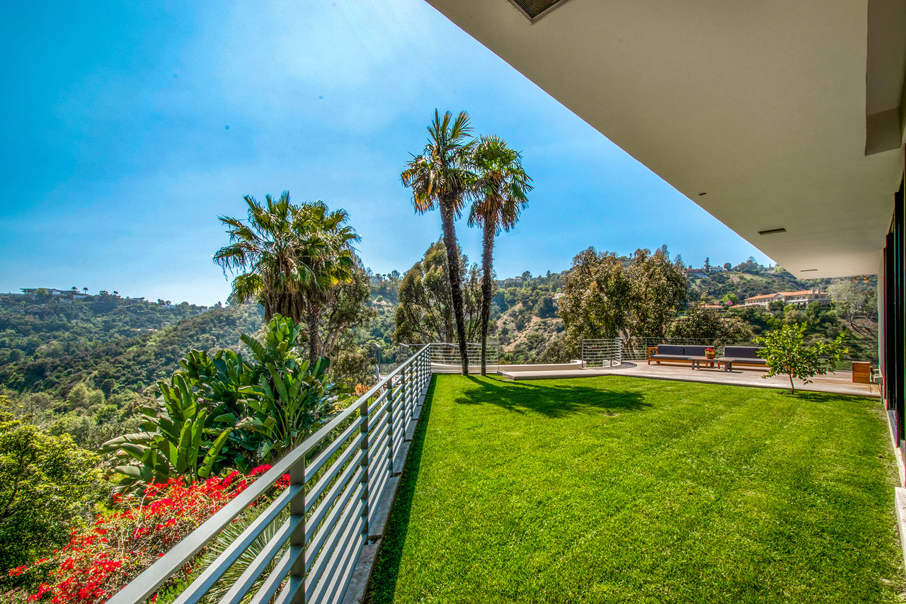 Bel Air View Contemporary for Lease