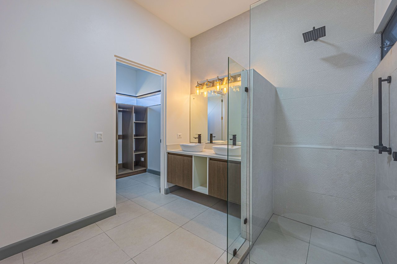 Casa Morfa: Brand New Home in Uvita's Premier Neighborhood