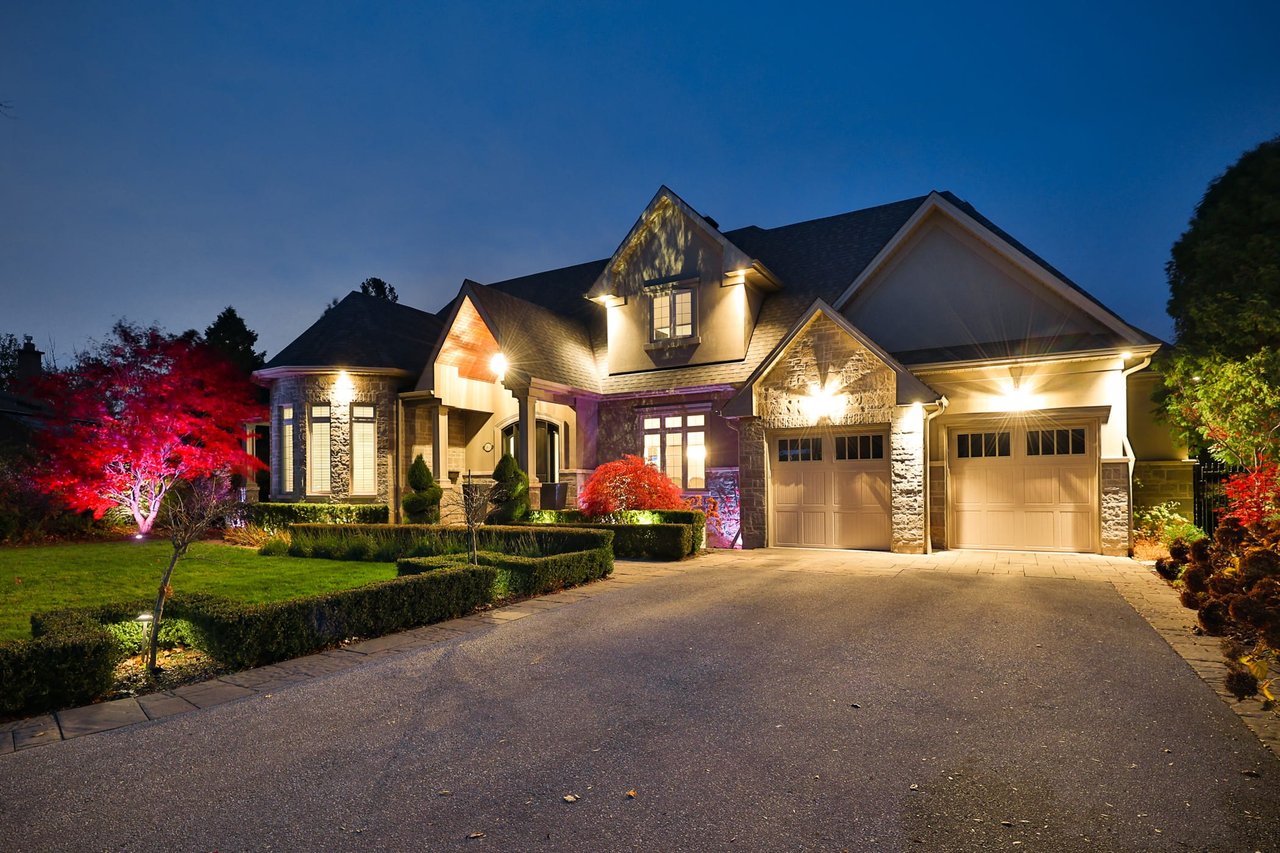 363 Seaton Drive, Oakville