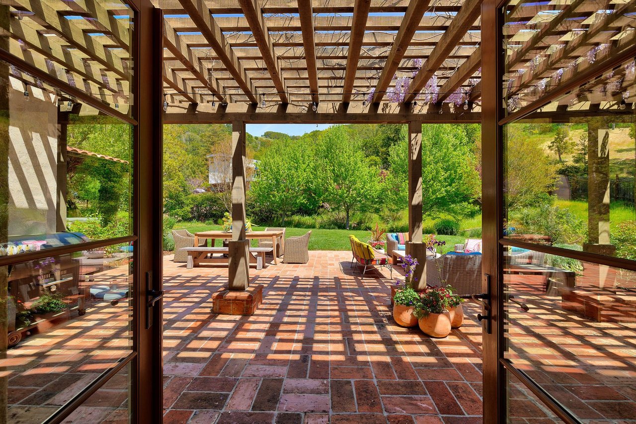 25 Martling Road, San Anselmo